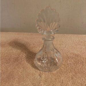 Beautiful Clear Cut Glass Perfume Bottle With Glass Dauber